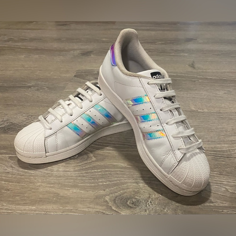 Adidas Superstar White Holographic Sneakers Shoes Size 5.5 AQ6278 - Picture 2 of 7